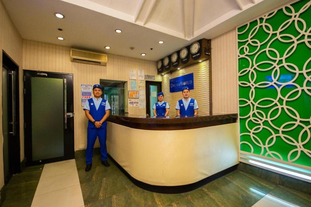 Hotel Dream World Araneta Cubao Quezon City Exterior foto